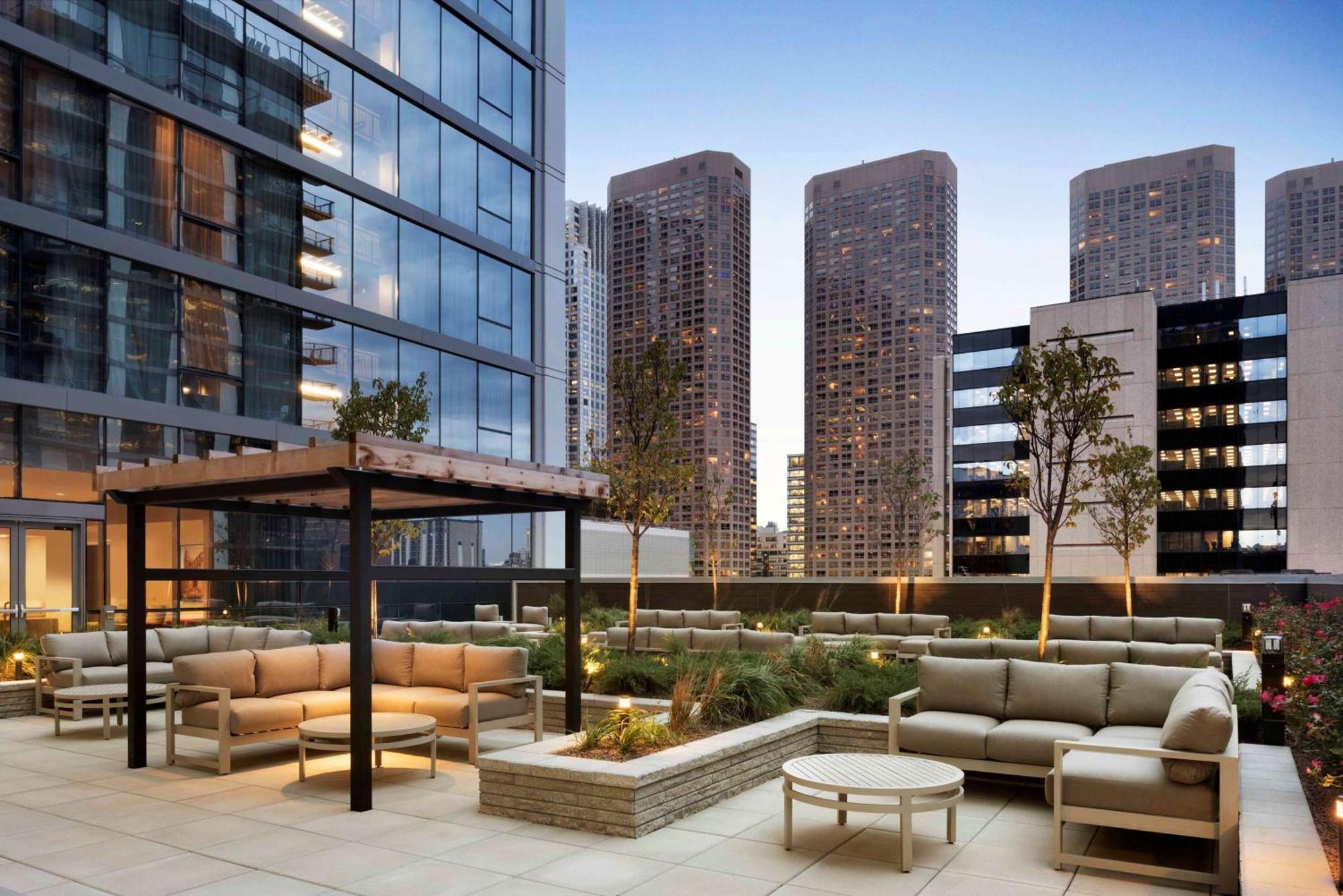 Homewood Suites By Hilton Chicago West Loop Fulton Mkt Area Экстерьер фото